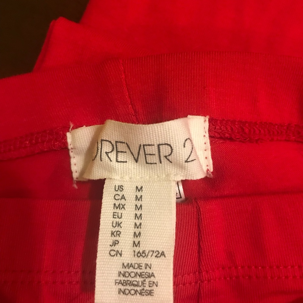 Capri red leggings medium - Picture 2 of 4